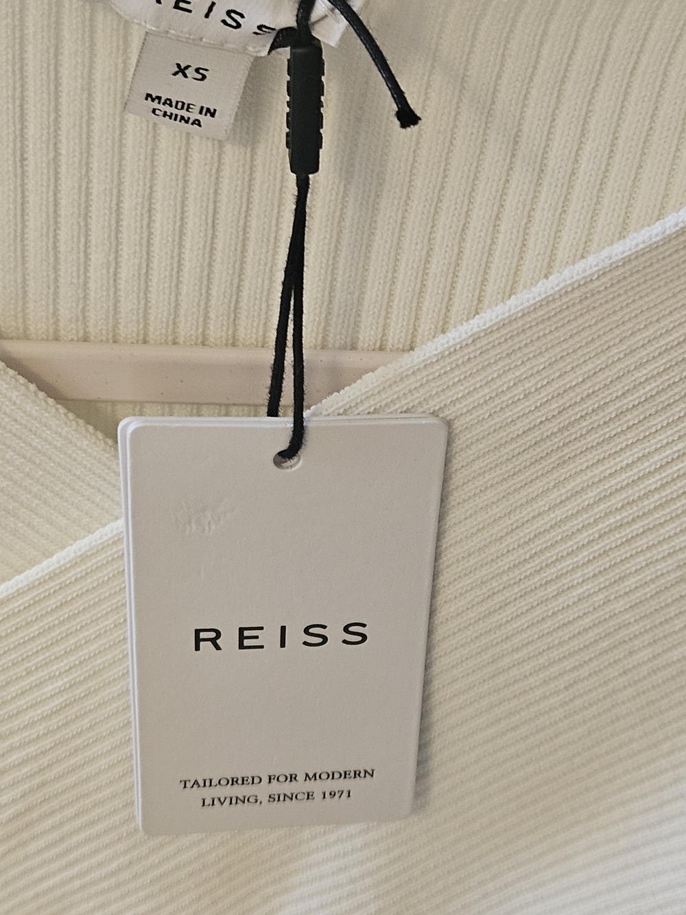 NWT Reiss White Asymmetric Ribbed Long Sleeve Knit Top - Picture 2 of 3